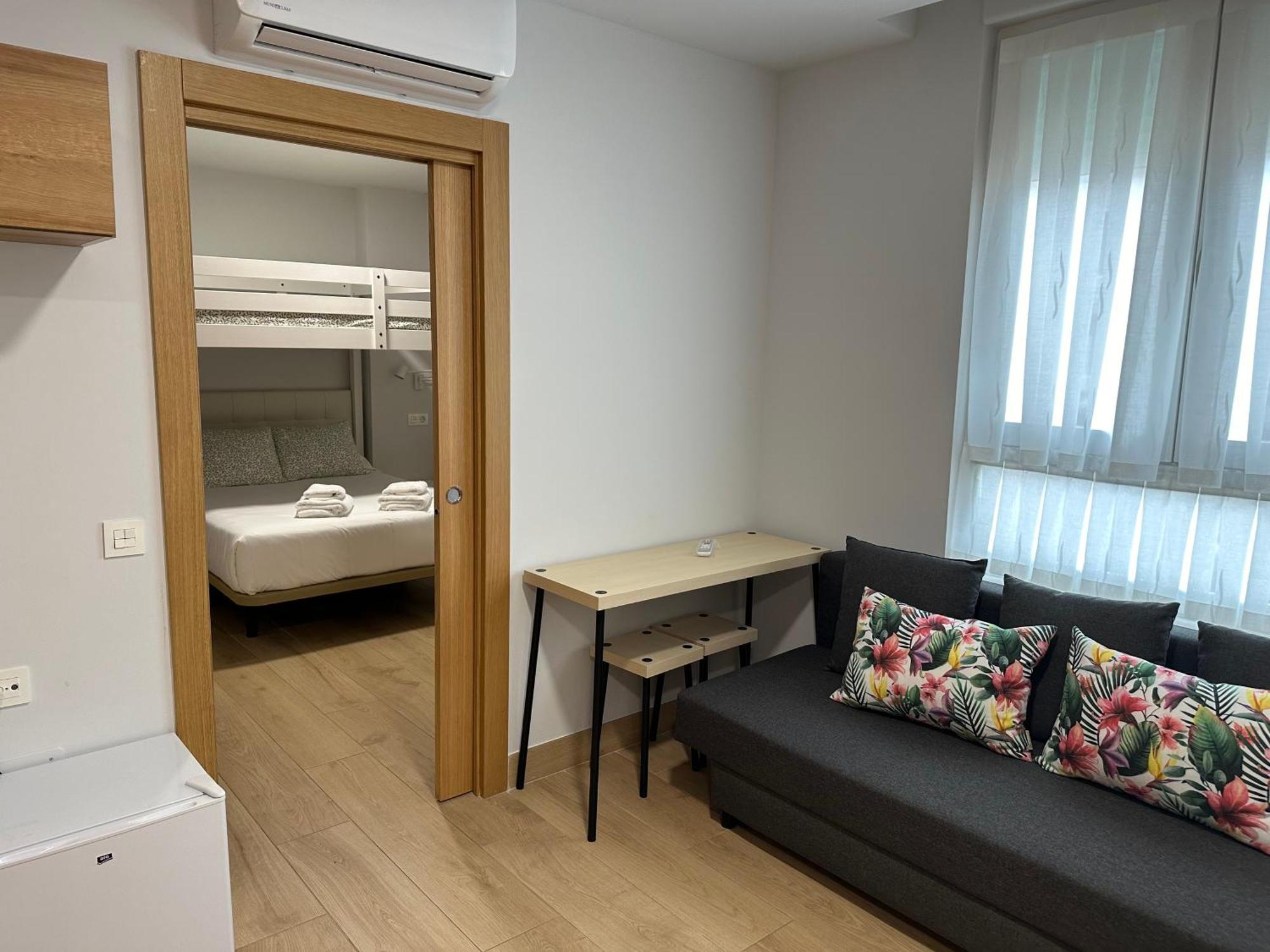Apartamentos Turisticos Santa Apolonia 62 Avilés Buitenkant foto