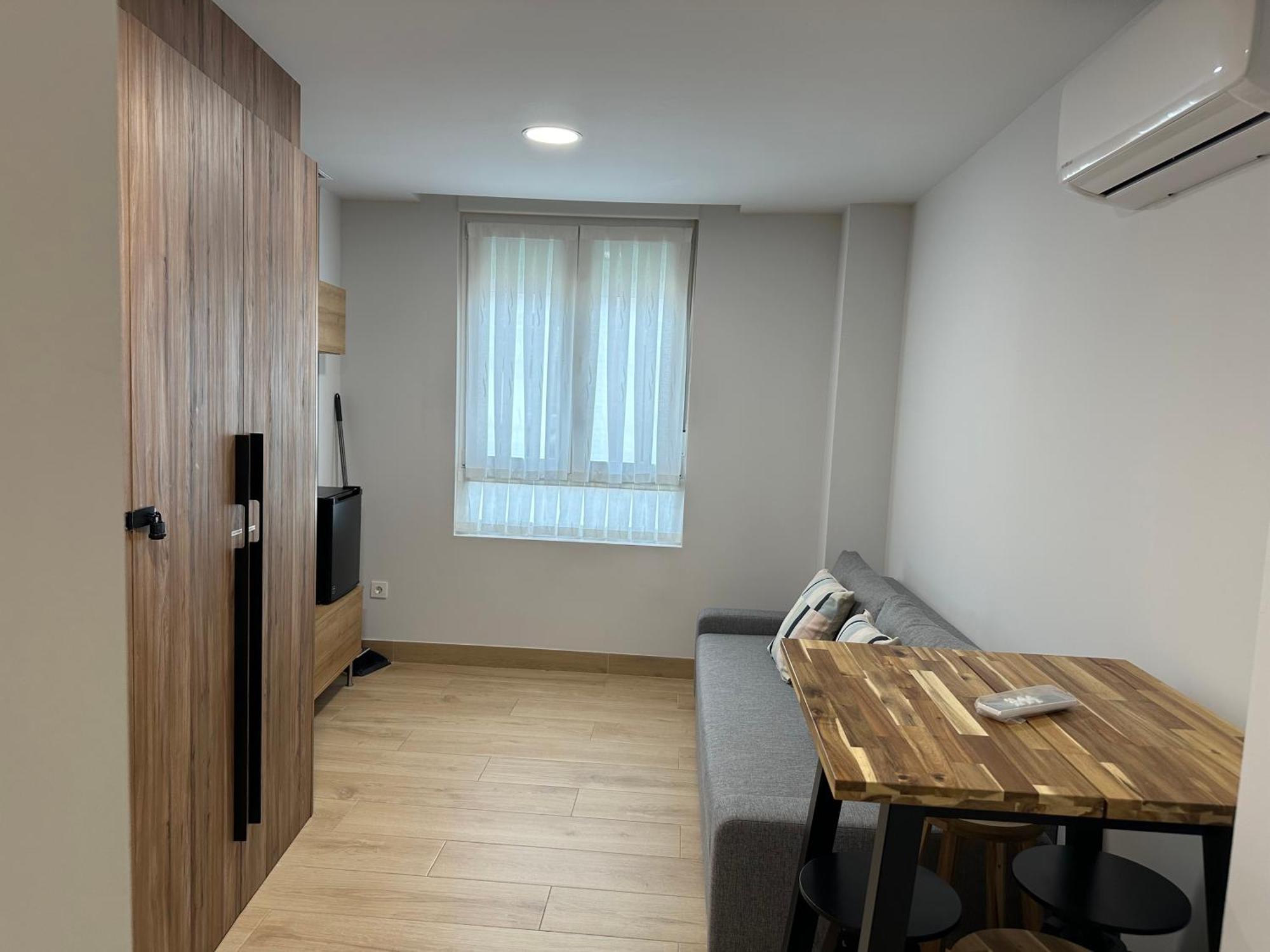 Apartamentos Turisticos Santa Apolonia 62 Avilés Buitenkant foto