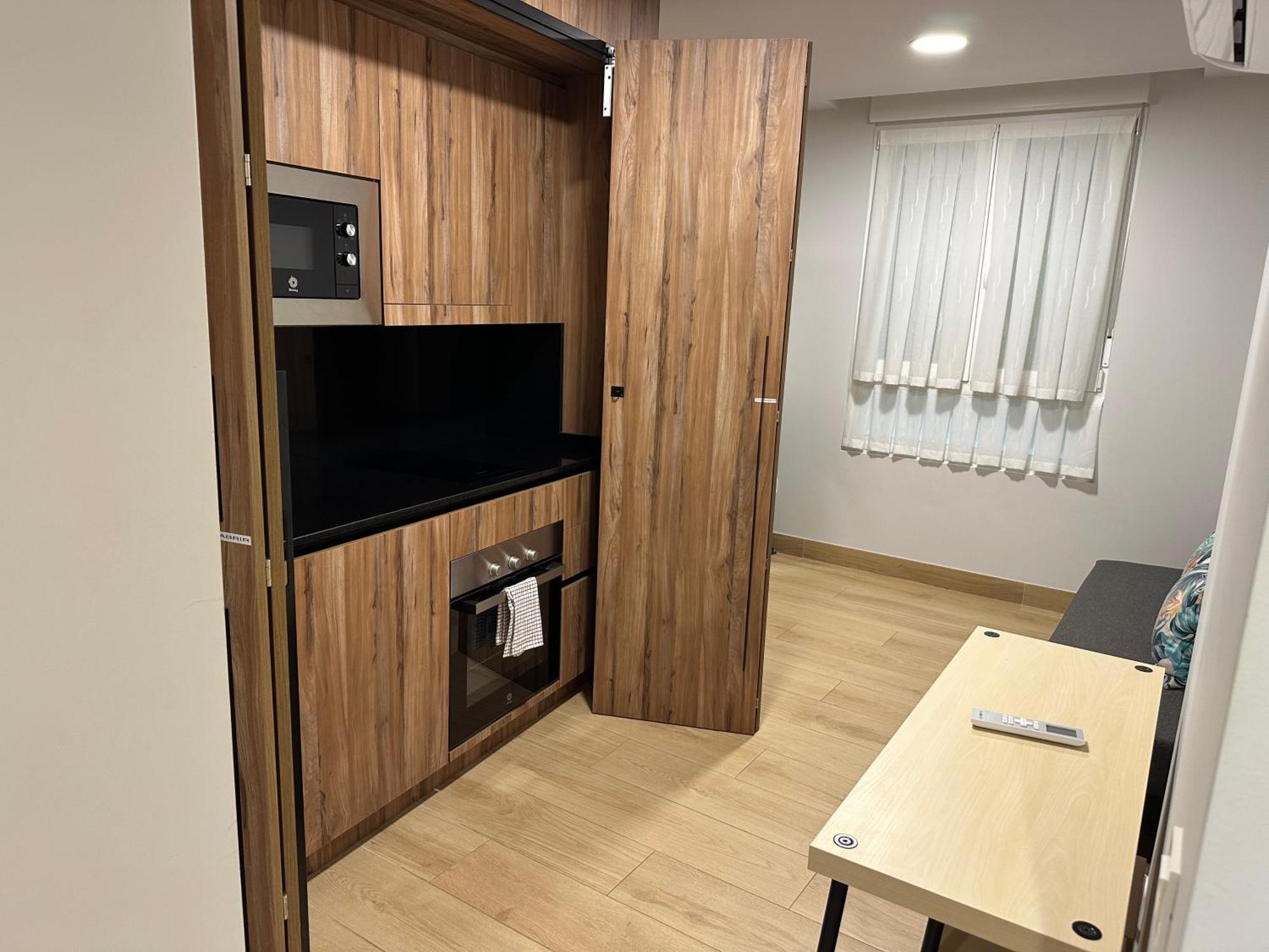 Apartamentos Turisticos Santa Apolonia 62 Avilés Buitenkant foto